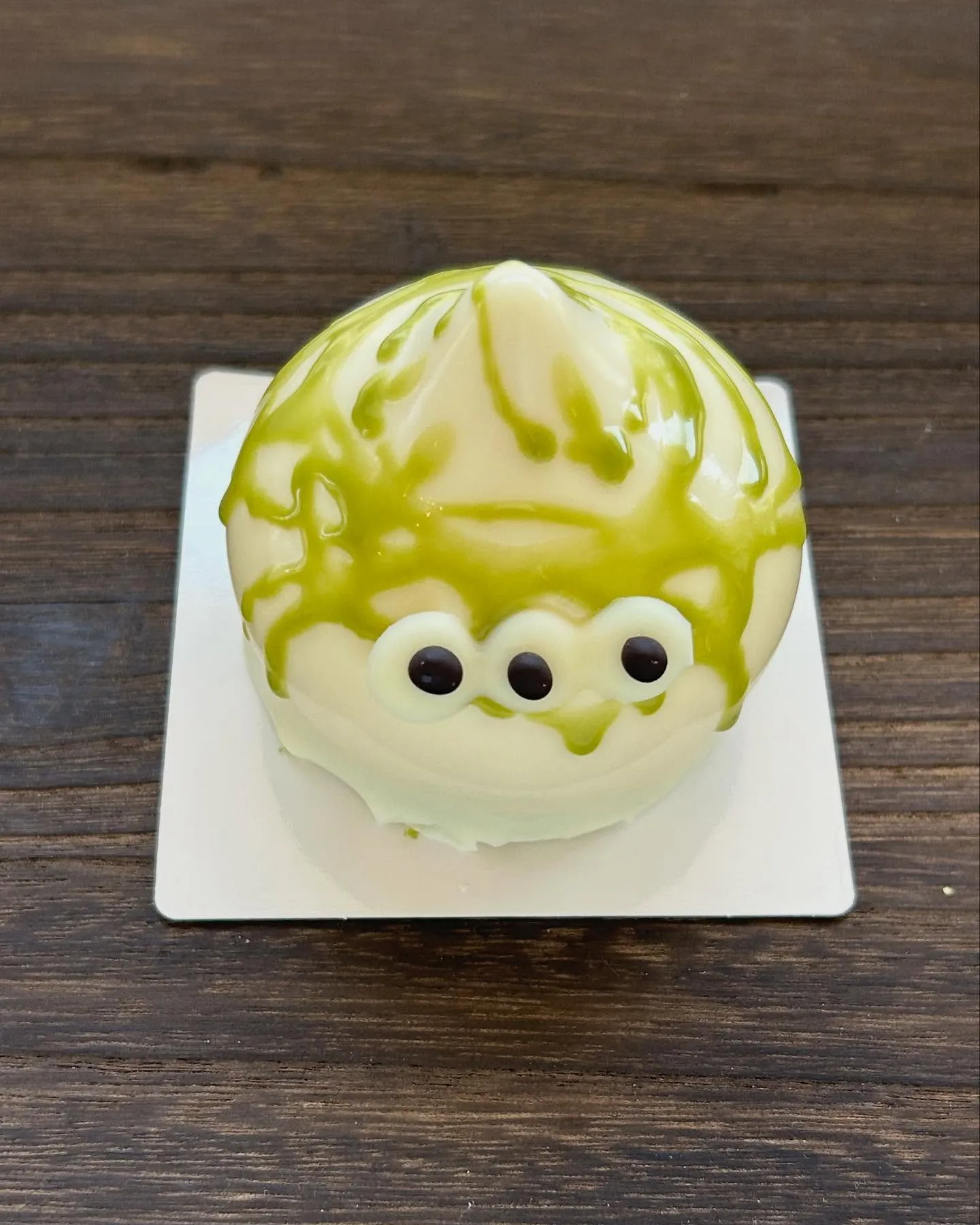 モンテのモンスターケーキ👾